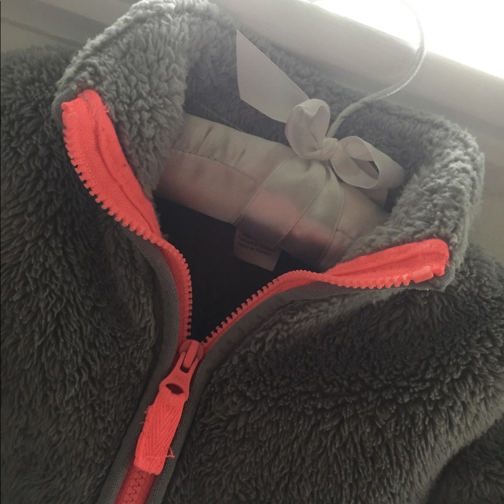 Carter’s Zip-Up Light-Weight Fleece Jacket - Picture 3 of 6